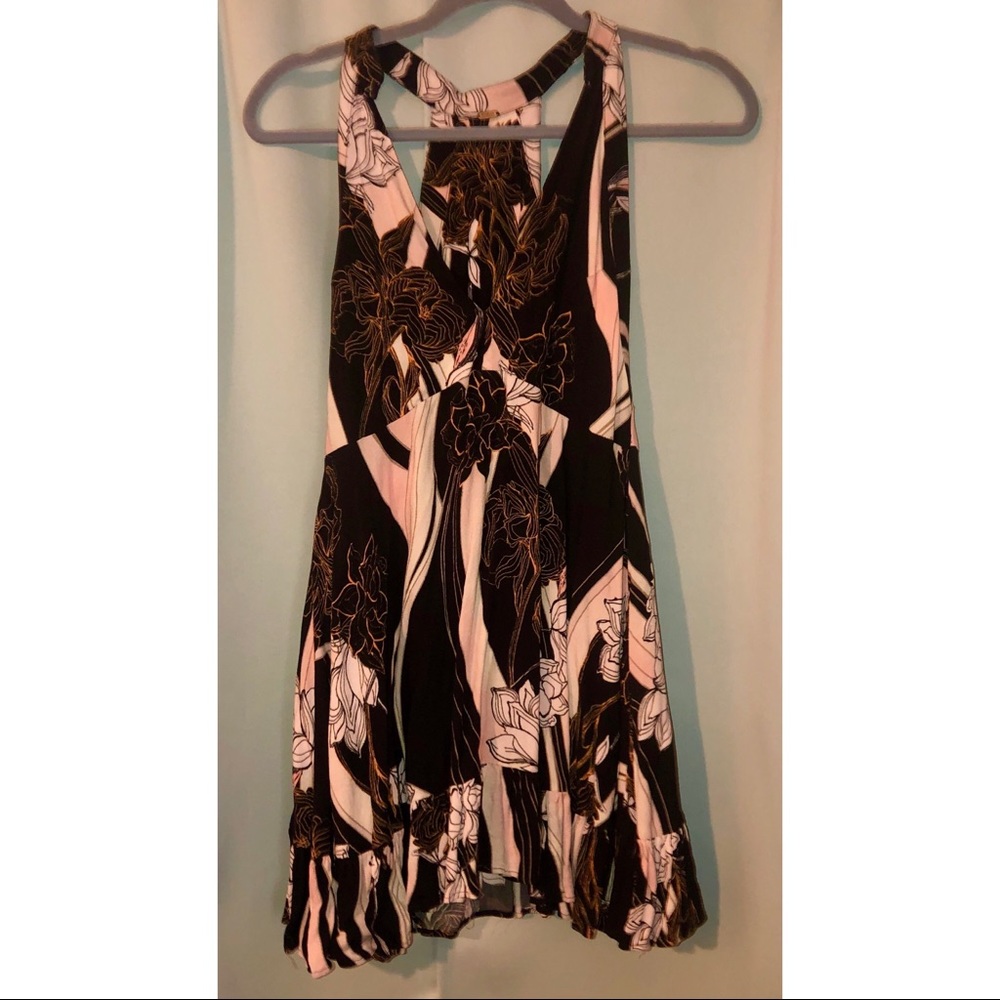 Free People Deep V neck sundress 💓🌸🖤